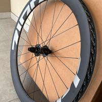 Ruote zipp 303 S XPLR tubeles ready