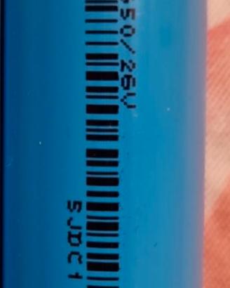 30 batterie samsung 18650 da 2550mah
