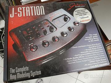 Pedale Multieffetto Johnson J-Station Amp Simulato