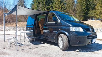 VW Multivan T5 2.5 TDI Highline Webasto Camper kit
