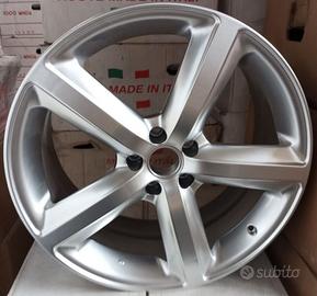 Cerchi in lega 20" AUDI Q5 con pneumatici neve