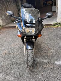 HONDA VFR 750