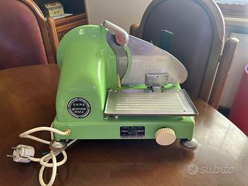 Affettatrice vintage OMRE Quick Mill anni 50/60