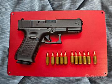 targhetta in metallo 