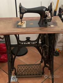 Macchina da cucire vintage