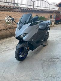 Yamaha T Max 560 - 2021