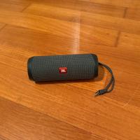 Cassa audio JBL Flip essential 2