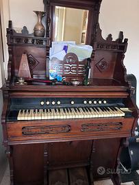 harmonium fine '800
