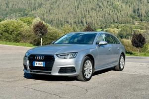 Audi A4 2.0 TDI quattro business