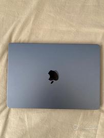 MacBook Air M2, 2022