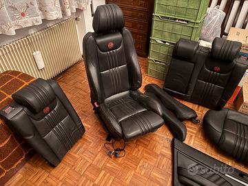 Sedili, interni porta alfa 159 TI