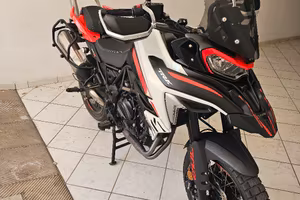 Benelli Trk 702x 