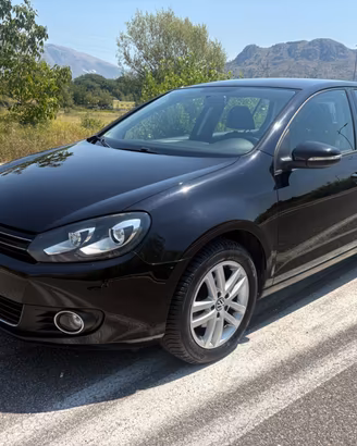 Volkswagen Golf 1.6 TDI105CV*AUTOM*XENO*HIGHLINE