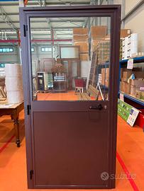 PORTA IN ALLUMINIO COLORE TESTA DI MORO