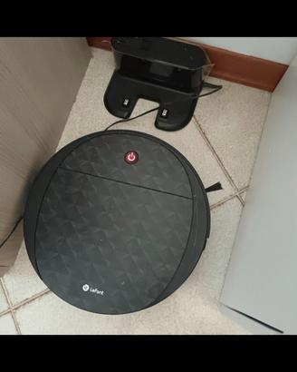 Robot aspirapolvere