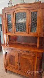 Credenza primo del 900