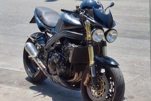 triumph speed triple 1050 