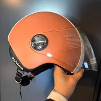 Casco helmo mai usato