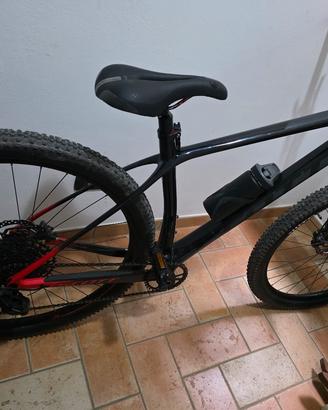 SCOTT SCALE 940 CARBON - Taglia M - Condi