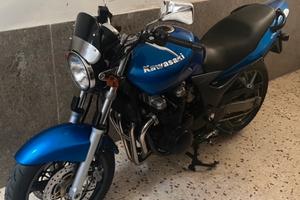 Kawasaki zr7 750cc naked restaurata