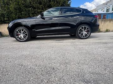 MASERATI Levante - 2018