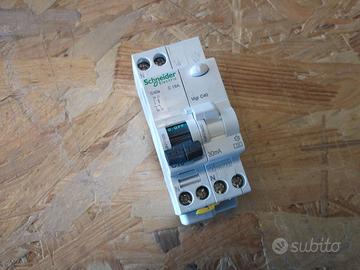 Blocco differenziale + Interruttore magnetotermico