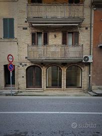 Immobile in asta di 42 m² con più di 5 locali a Po