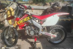 CR250