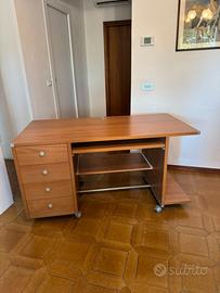 Scrivania PC/Studio/Lavoro