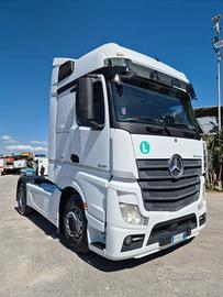 Mercedes Actros 1848