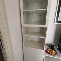 Mobile D’arredo con Cristalliera