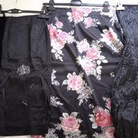 Stock di gonne di raso