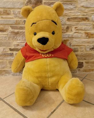 Winnie the Pooh peluche grande.