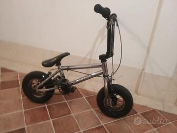  mini BMX con doppio freno