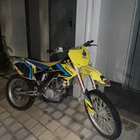Suzuki RMZ 250