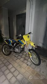 Suzuki RMZ 250