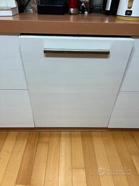 Lavastovigle Hotpoint Ariston LFT 114