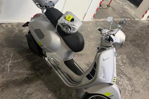 Vespa GTS 300 Super