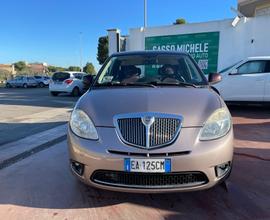 Lancia Ypsilon 1.4 Platino Ecochic GPL
