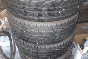 Gomme invernali 235/60/r18