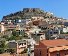 2 LOCALI A CASTELSARDO