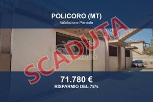 Immobile in asta di 296 m² con più di 5 locali a P