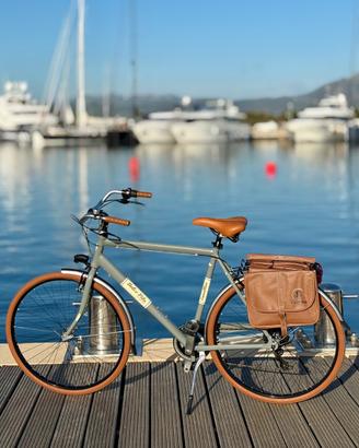 Bicicletta Canellini con borse - come nuova