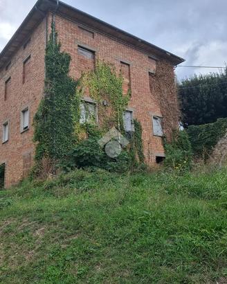 CASA INDIPENDENTE A MONTECASTRILLI