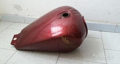 Honda VT500 Custom
Serbatoio Originale