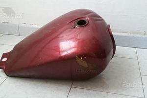 Honda VT500 Custom
Serbatoio Originale