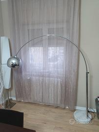 Lampada regolabile stile floss con base in marmo v