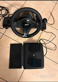 Volante con pedaliera