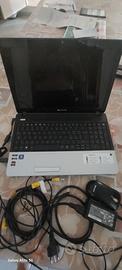 computer portatile e  2 batterie nuove