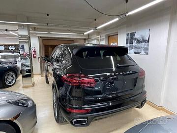 PORSCHE CAYENNE PLATINUM diesel 11/2018 km 90000